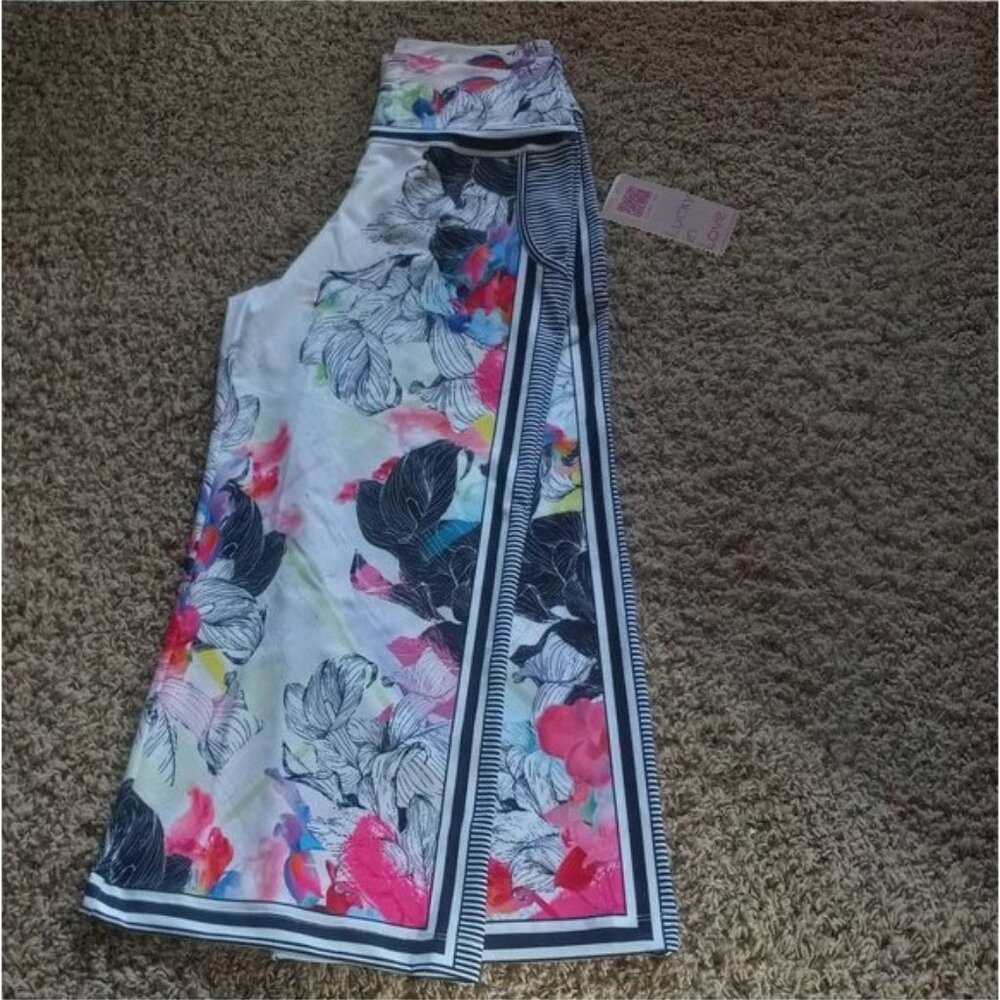 NWT Lucky in Love Women Golf CULOTTES Pants Capris Crops S Small - Picture 3 of 4